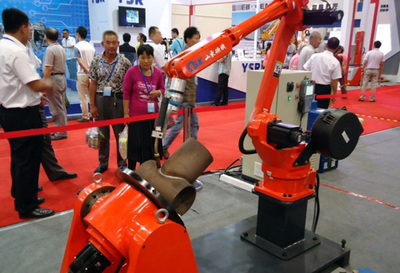 山東礦機智能機器人閃耀中日韓產業博覽會，引領礦山機械銷售新紀元